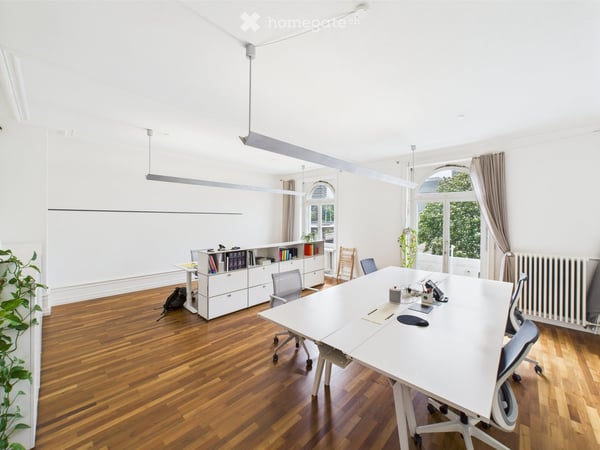 Bezugsbereites Büro (138 m²) mit Übernahmeoption für Mobiliar, zentral in Basel 2