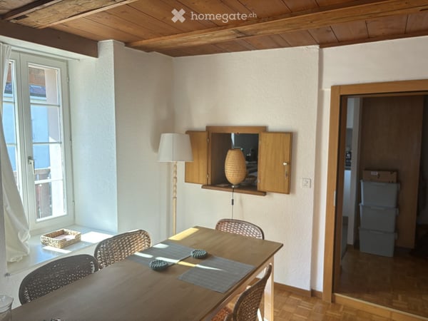 Appartement charmant et calme en basse-ville avec balcon privé et jardin commun 2