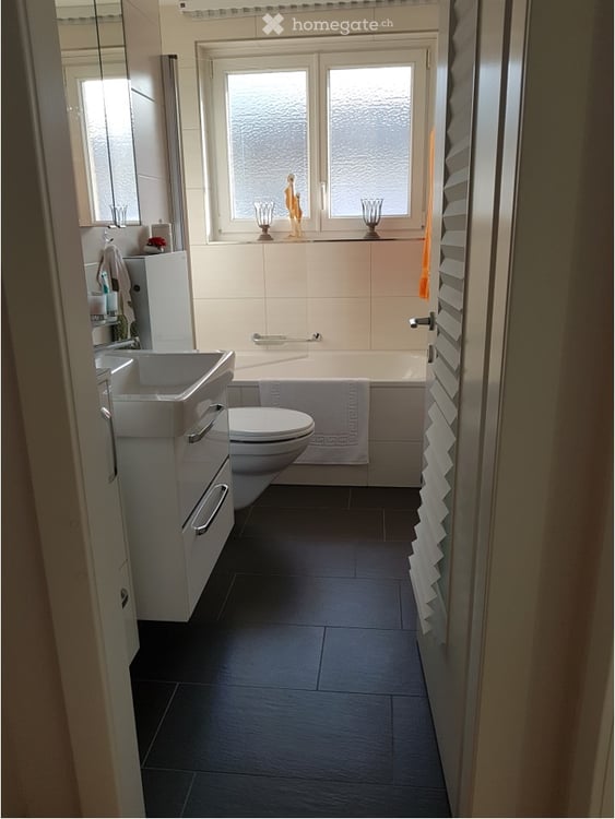 3 Zimmer, sehr hell, zentral und ruhig gelegen 7