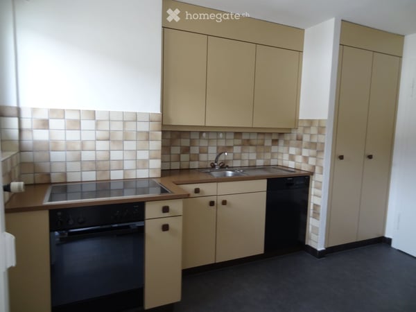 3 Zimmer, sehr hell, zentral und ruhig gelegen 5