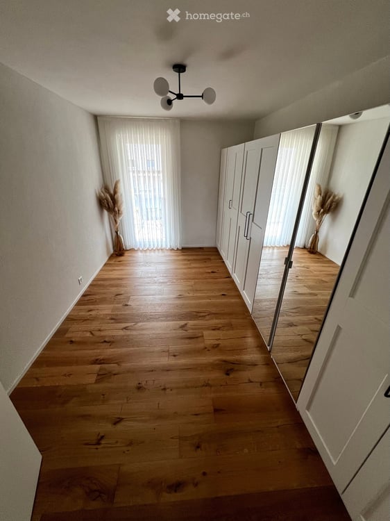 Moderne 4.5-Zimmer-Neubauwohnung mit Balkon und schöner Aussicht in Wölflinswil 11