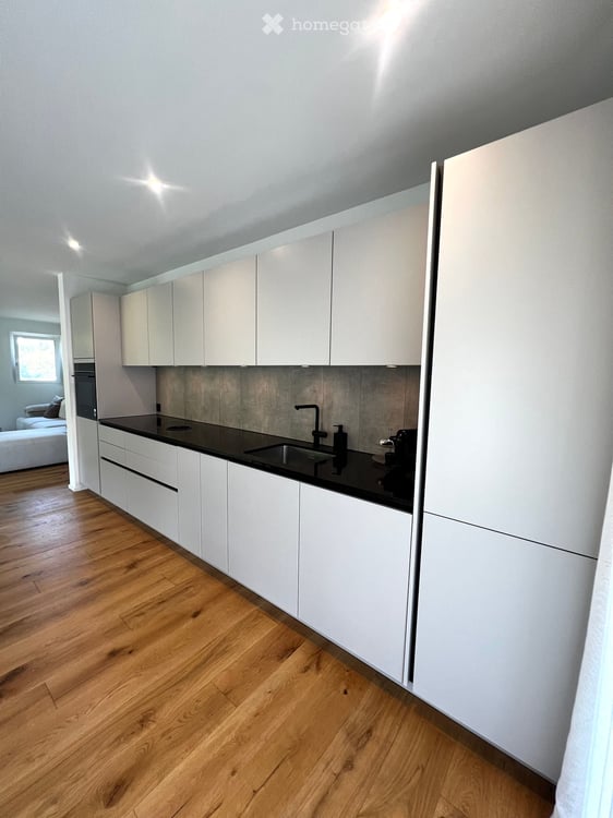 Moderne 4.5-Zimmer-Neubauwohnung mit Balkon und schöner Aussicht in Wölflinswil 6