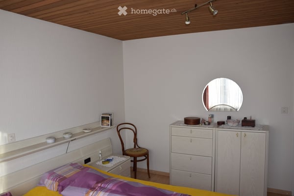 Freistehendes 5.5-Zimmer-Einfamilienhaus mit Wintergarten, Cheminée und traumhaftem Garten 17