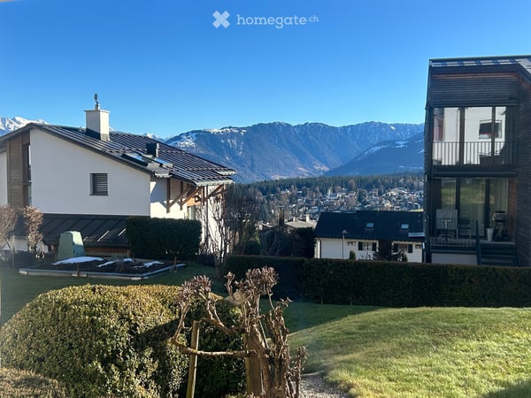 Möblierte 2.5-Zimmer Wohnung Ski-In 9