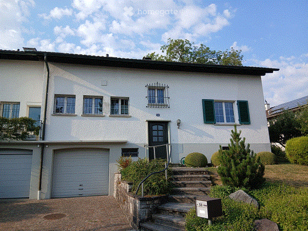 Charmantes   6.5-Zimmer  Doppel-Einfamilienhaus in Dübendorf