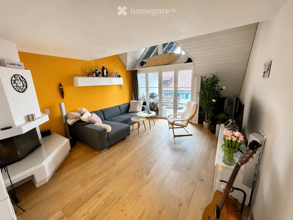 118 m² Maisonette mit 18 m² Galerie, 2 Balkonen, Cheminée & 2 Bädern 1