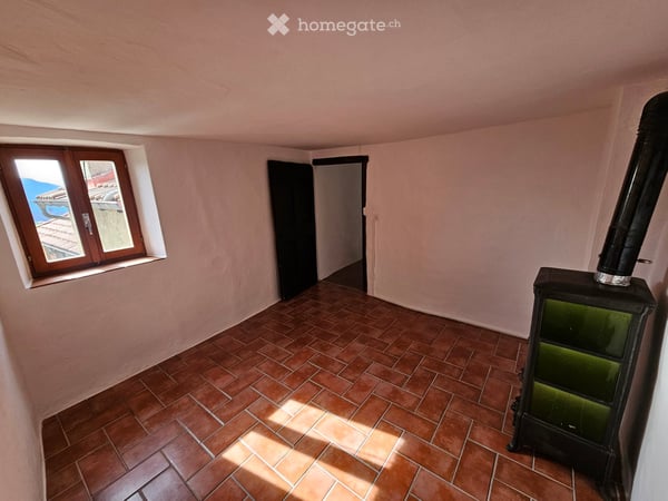 CASA DI NUCLEO 4.5 LOCALI AD ARANNO 6