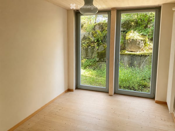 10.5-Zimmer-Hausteil in naturnaher Lage in Obfelden 7