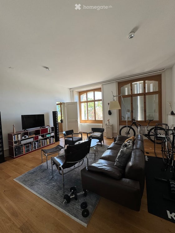 Altbau mit Garten direkt am Rhein. 8