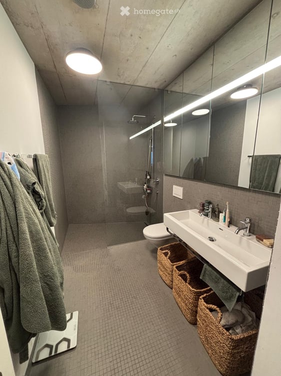 Grosszügige Neubauwohnung mitten in Zürich 13