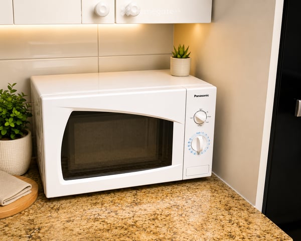 Fully Furnished 3.5-Room Apartment with a Large Balcony near Spalentor, Basel City Center 10