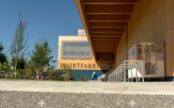 213 m² Spezial-Gewerbefläche im Turnzentrum der Sportfabrique Biel/Bienne 1