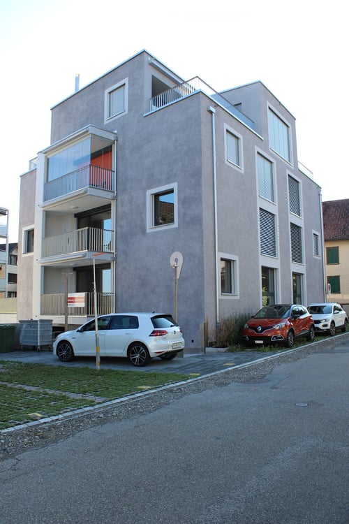 Moderne 3.5-Zimmer-Wohnung in Lachen SZ – ruhig, seenah