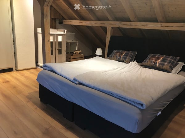 Ruhiges und helles Mittelhaus in der Natur 5