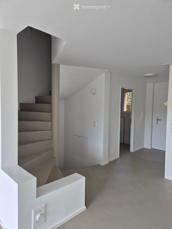5.5 Zimmer Reihen-Einfamilienhaus – frisch renoviert und sofort bezugsbereit! 8