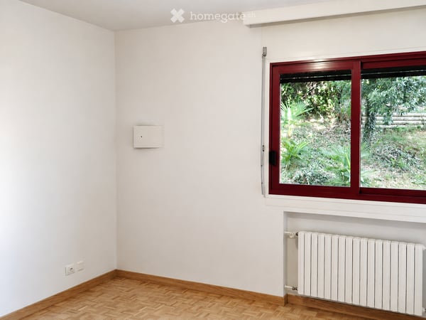 LUGANO, AFFITTASI LUMINOSO E AMPIO 4,5 LOCALI 5