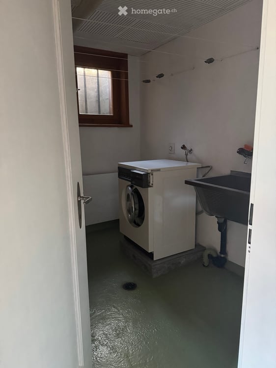 Charmantes, altes 4.5-Zimmer-Einfamilienhaus an zentraler Lage in Schiers 12