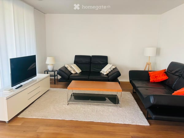 Exklusive möblierte 5.5-Zimmer-Wohnung in Cham nähe Zugersee - befristet vom 01.09.2026 - 31.01.2027 1