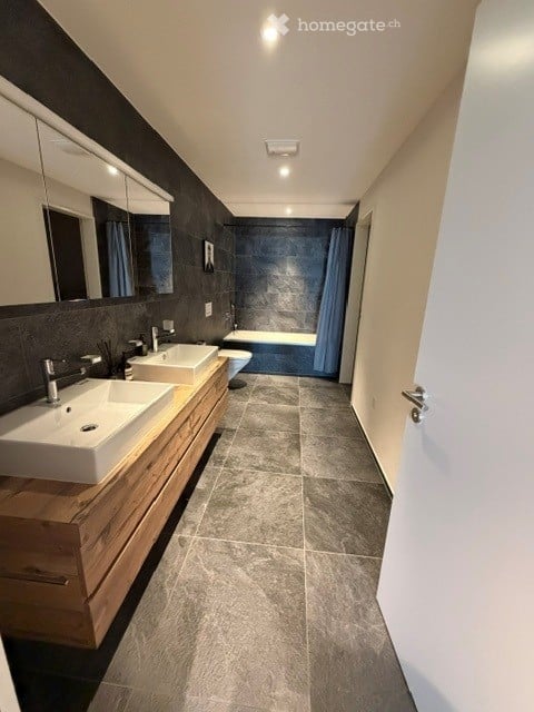 Exklusive und grosszügige 5.5-Zimmer-Maisonette-Wohnung mit atemberaubendem Zürichsee- und Bergblick 19