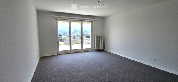 4-Zimmer-Wohnung mit grosser Terrasse und Panoramasicht in die Voralpen 5