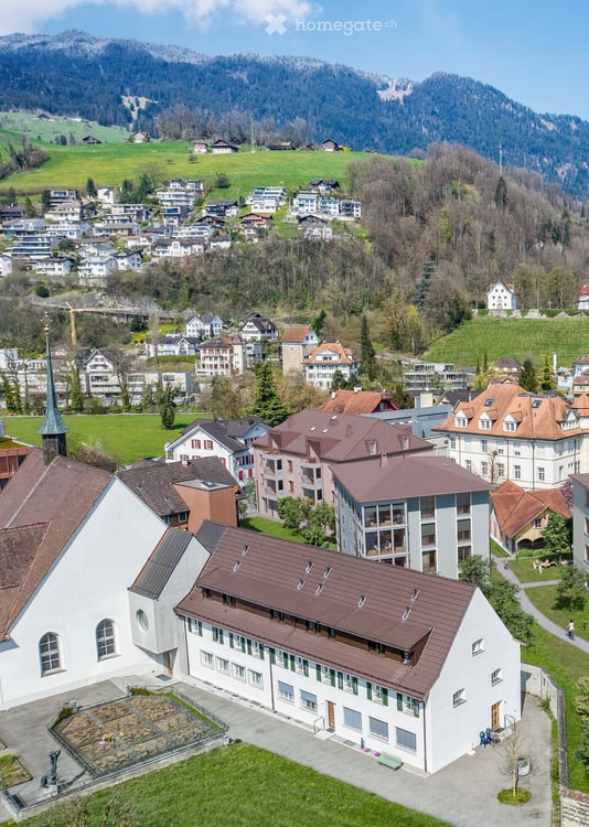 Moderne 2.5-Zimmer-Wohnung im Zentrum von Sarnen