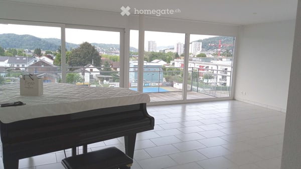 Helle 4.5-Zimmer-Wohnung 133 m² mit Terrasse und Weitsicht in Wettingen 3