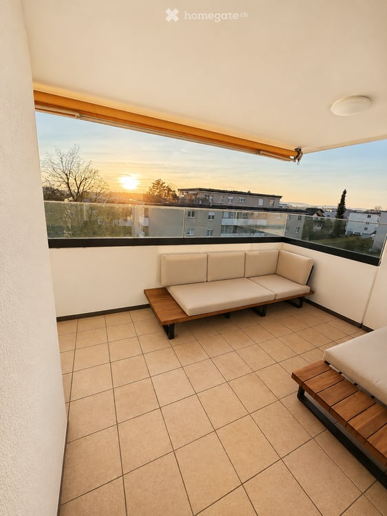 4.5-Zimmer-Wohnung im Eigentumsstandard mit Balkon 4