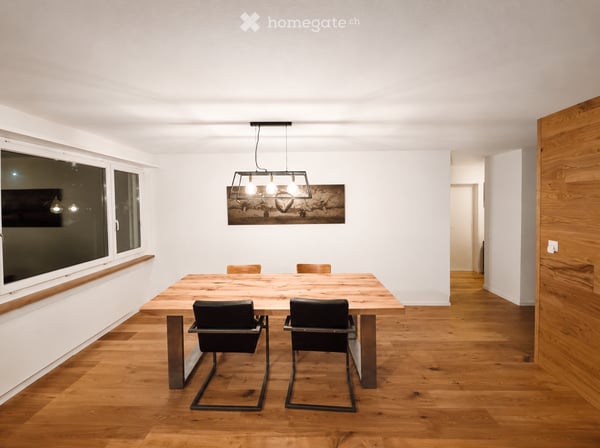 4.5-Zimmer-Wohnung im Eigentumsstandard mit Balkon 2