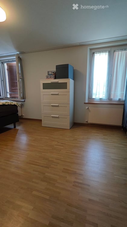 Charmante 3.5-Zimmer-Altbauwohnung mit Balkon in Wilen b. Wil 5