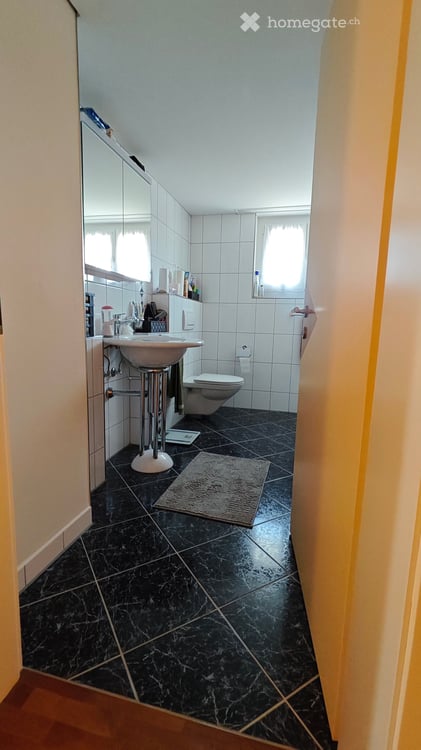 Charmante 3.5-Zimmer-Altbauwohnung mit Balkon in Wilen b. Wil 11