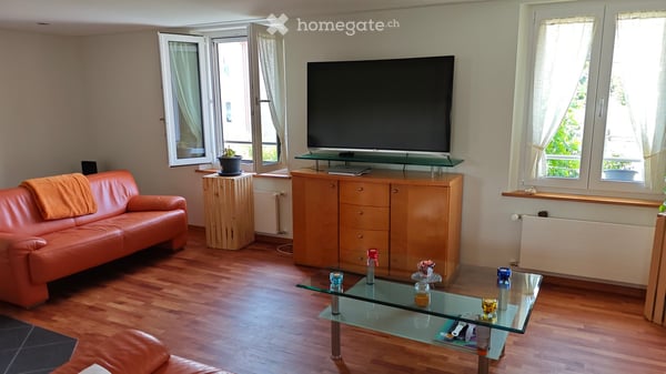 Charmante 3.5-Zimmer-Altbauwohnung mit Balkon in Wilen b. Wil 2