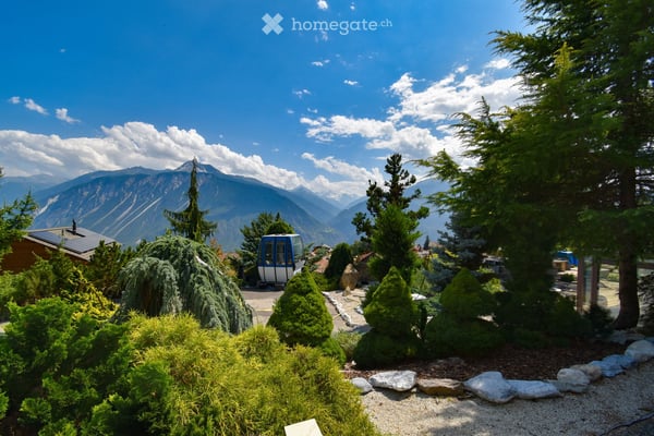 CRANS-MONTANA (MOLLENS) – CHALET FAMILIAL DE 4 CHAMBRES AVEC JARDIN ET VÉRANDA 15