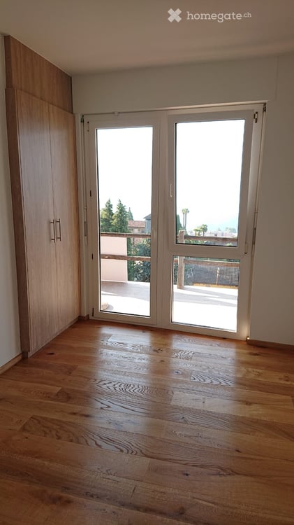 4.5 Zimmerwohnung mit spektakulärer Sicht auf den Lago Maggiore 14