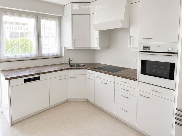 Charmante 3-Zimmer-Wohnung mit Garage an der Carmenstrasse 48 in Zürich zu verkaufen 8