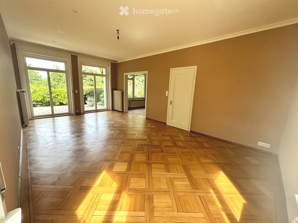 freistehende Villa an gesuchter Lage in Zürich 4
