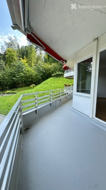 Helle 3.5-Zimmer-Wohnung mit Balkon in Luzern – sofort verfügbar! 1