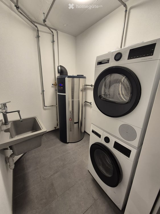 Moderne 2.5-Zimmer-Erdgeschosswohnung mit Terasse (30m2) in Schmerikon 9