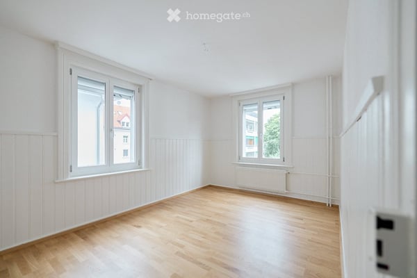 Renovierte 3.5-Zimmer-Wohnung im Altbau an der Spyristrasse, St. Gallen 3