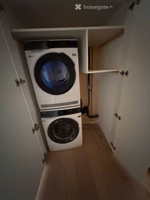 Charming 4.5-Room Apartment in the Heart of Filisur – Available Immediately 8