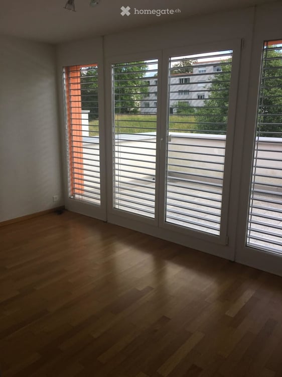 Attraktive 3.5-Zimmer-Attikawohnung mit 43 m² Sonnenterrassen 3