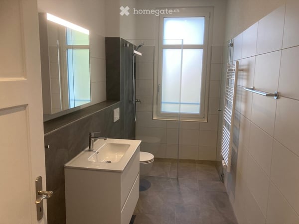 3-Zimmer-Altbauwohnungen mit Balkon an der Streulistrasse 56, 8032 Zürich 4