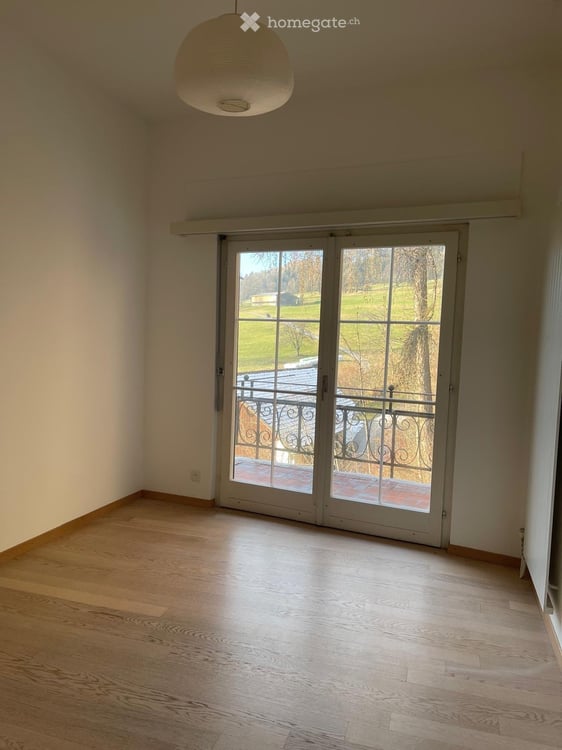 Ausssichtsreiche, ruhige 5 1/2 - Zimmer-Maisonette-Wohnung in Jenins - Bündner Herrschaft 10