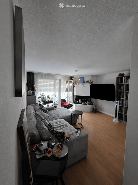 Helle 3.5-Zimmer-Wohnung mit Balkon in Zürich-Albisrieden 4