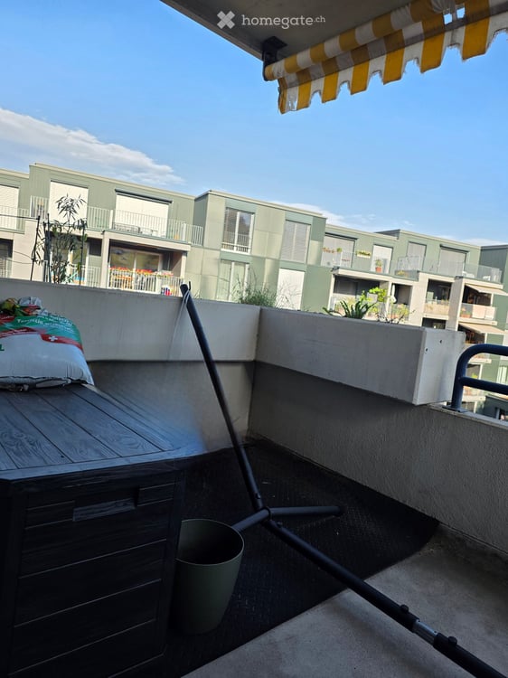 Helle 3.5-Zimmer-Wohnung mit Balkon in Zürich-Albisrieden 5