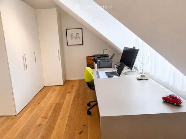 Charmante 4.5-Zimmer-Maisonette-Wohnung in Glattfelden – Moderner Neubau mit Weitblick 9