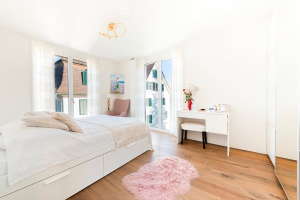 Helle 5.5-Zimmer-Wohnung mit Park und Seesicht (befristet für 6 Monate) 5