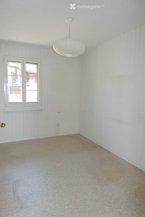 Charmantes 5.5-Zimmer-Zweifamilienhaus in Wolfhausen 13
