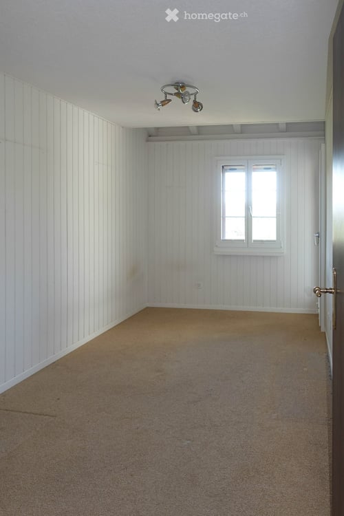 Charmantes 5.5-Zimmer-Zweifamilienhaus in Wolfhausen 10