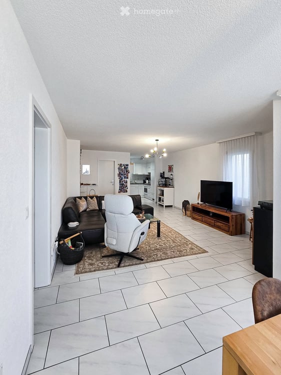 Gemütliche 2.5-Zimmer-Wohnung mit Balkon in Waldegg b. Uitikon 6