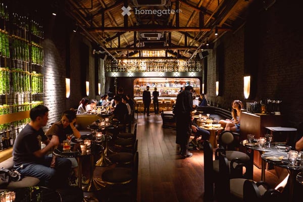 **ZU VERKAUFEN: Erfolgreiche Bar & Restaurant an erstklassiger Lage in Zürich Kreis 3**